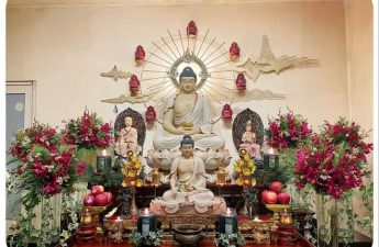 Những điều cần biết khi thắp nhang lễ Phật
