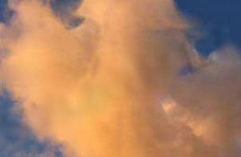 Mây thành hình Bồ Tát